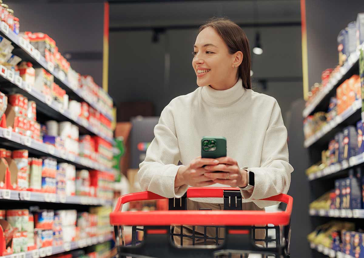 imaginity, cookies crackers biscuits confectionery, woman grocery