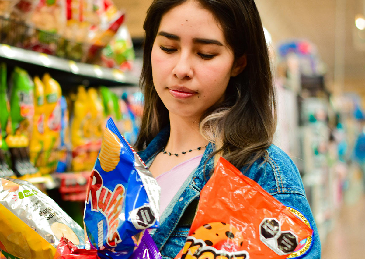 Imaginity, Designing For The Hispanic Consumer Design Strategies, USA, Latin Girl, Market