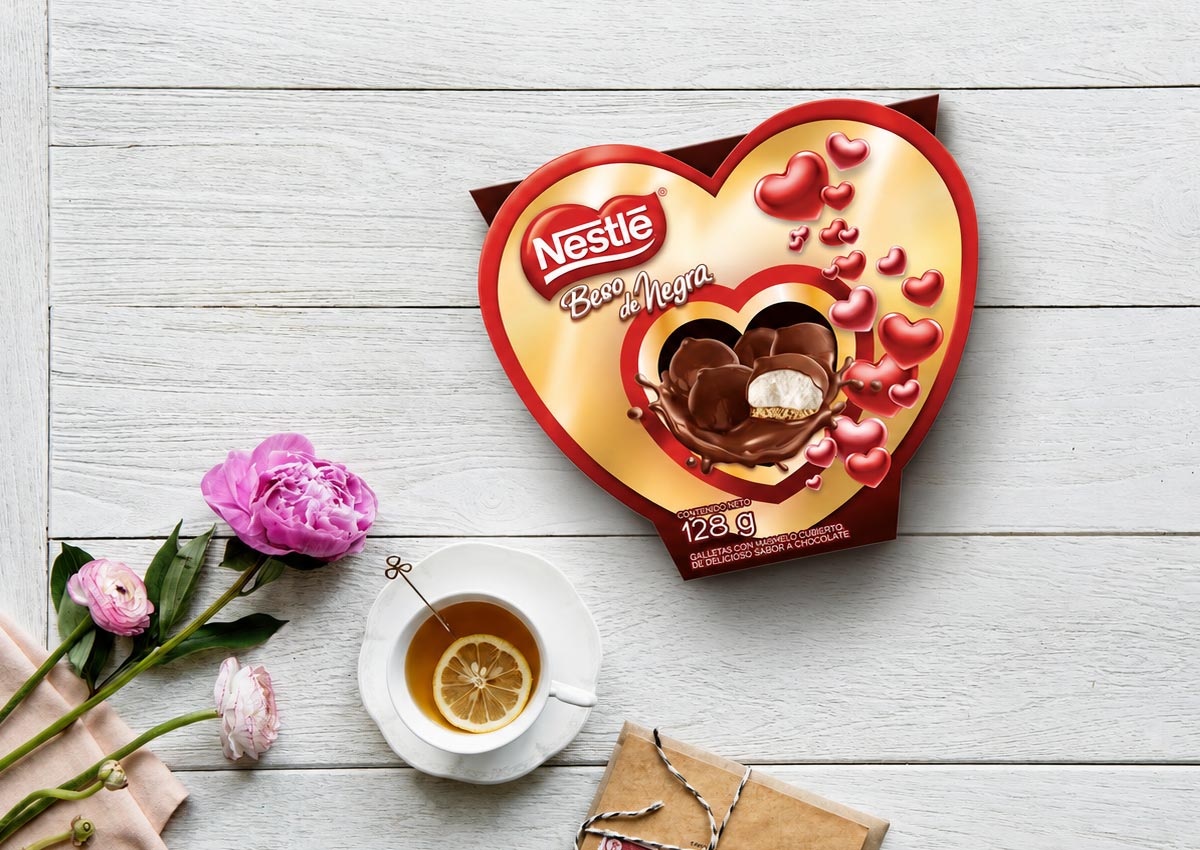 Imaginity, Nestlé, Beso De Negra, Beso De Amor, Special Edition, Pack Design, Doble Facing, Back, Seasonal Package